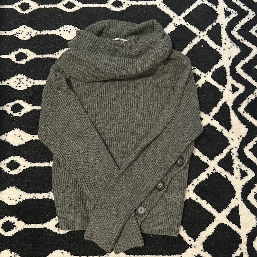 Dark Green Oversized Turtleneck Sweater